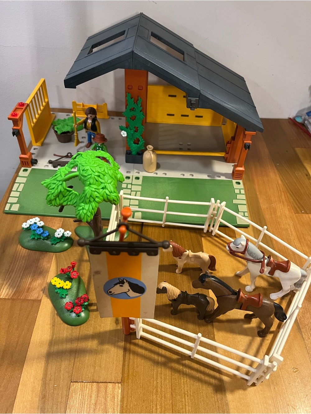 Playmobil 3120 Horse And Pony Ranch Set